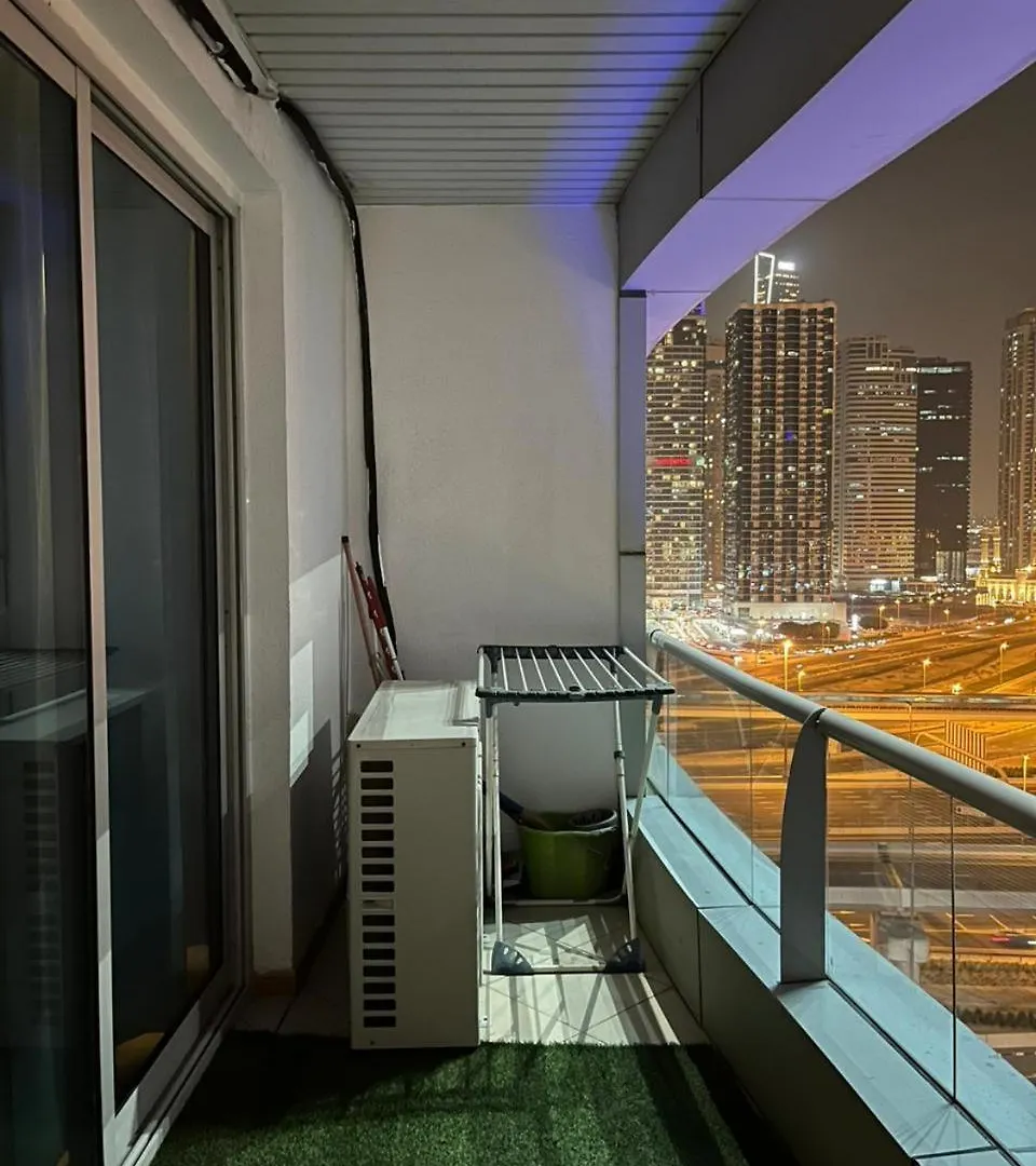 Newly Renovated One Bed Apartment D2-1215 Dubai 0*,