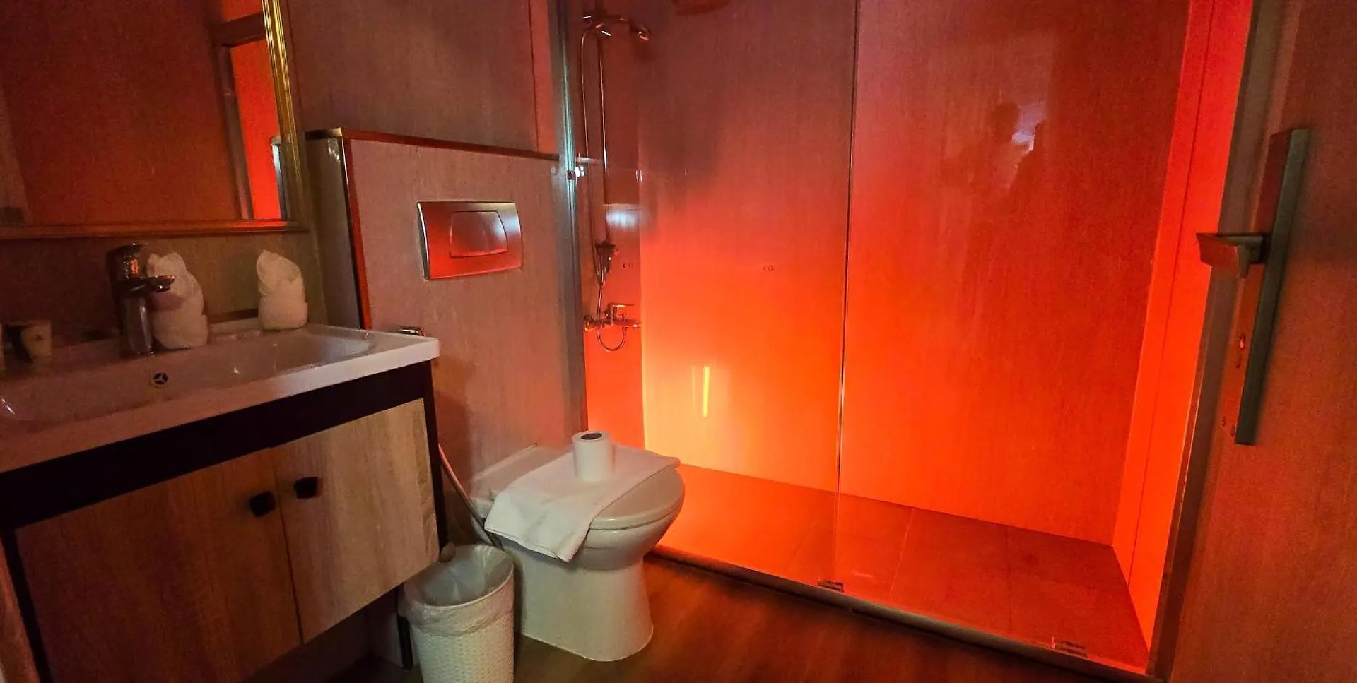 Newly Renovated One Bed Apartment D2-1215 Dubai United Arab Emirates